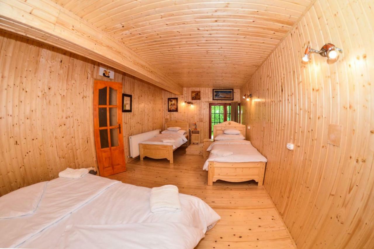 Malom Apartman Derekegyhaz Zewnętrze zdjęcie
