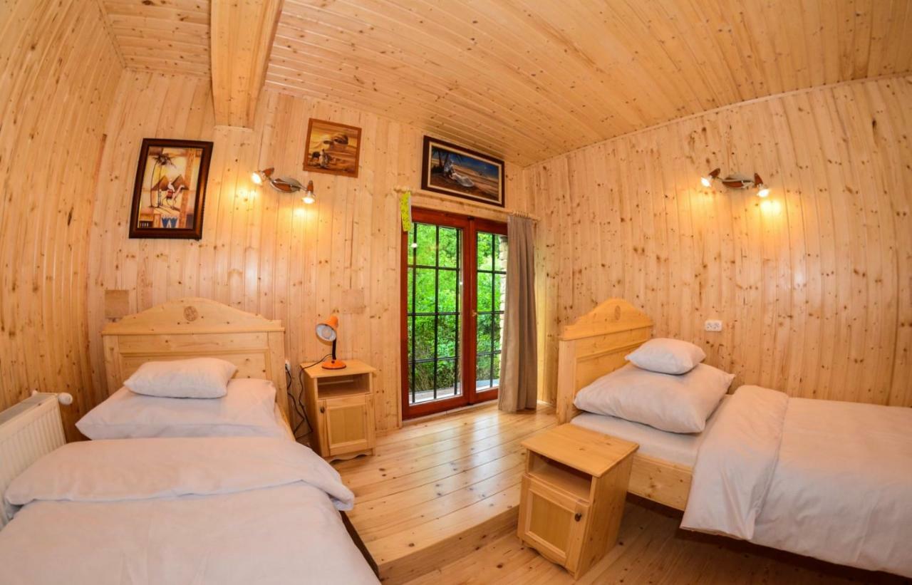 Malom Apartman Derekegyhaz Zewnętrze zdjęcie
