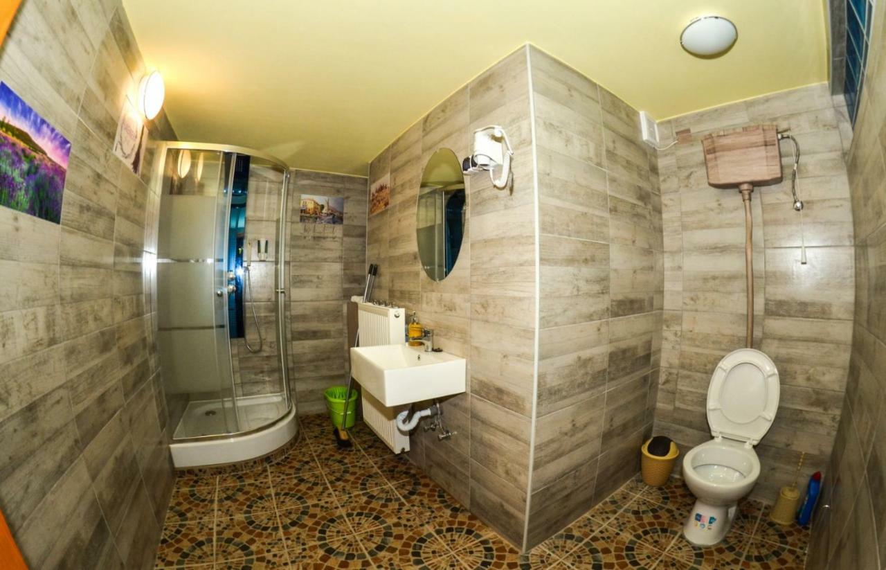 Malom Apartman Derekegyhaz Zewnętrze zdjęcie