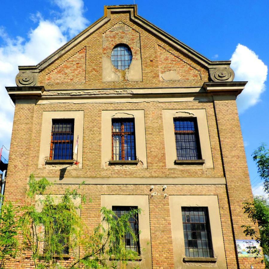 Malom Apartman Derekegyhaz Zewnętrze zdjęcie